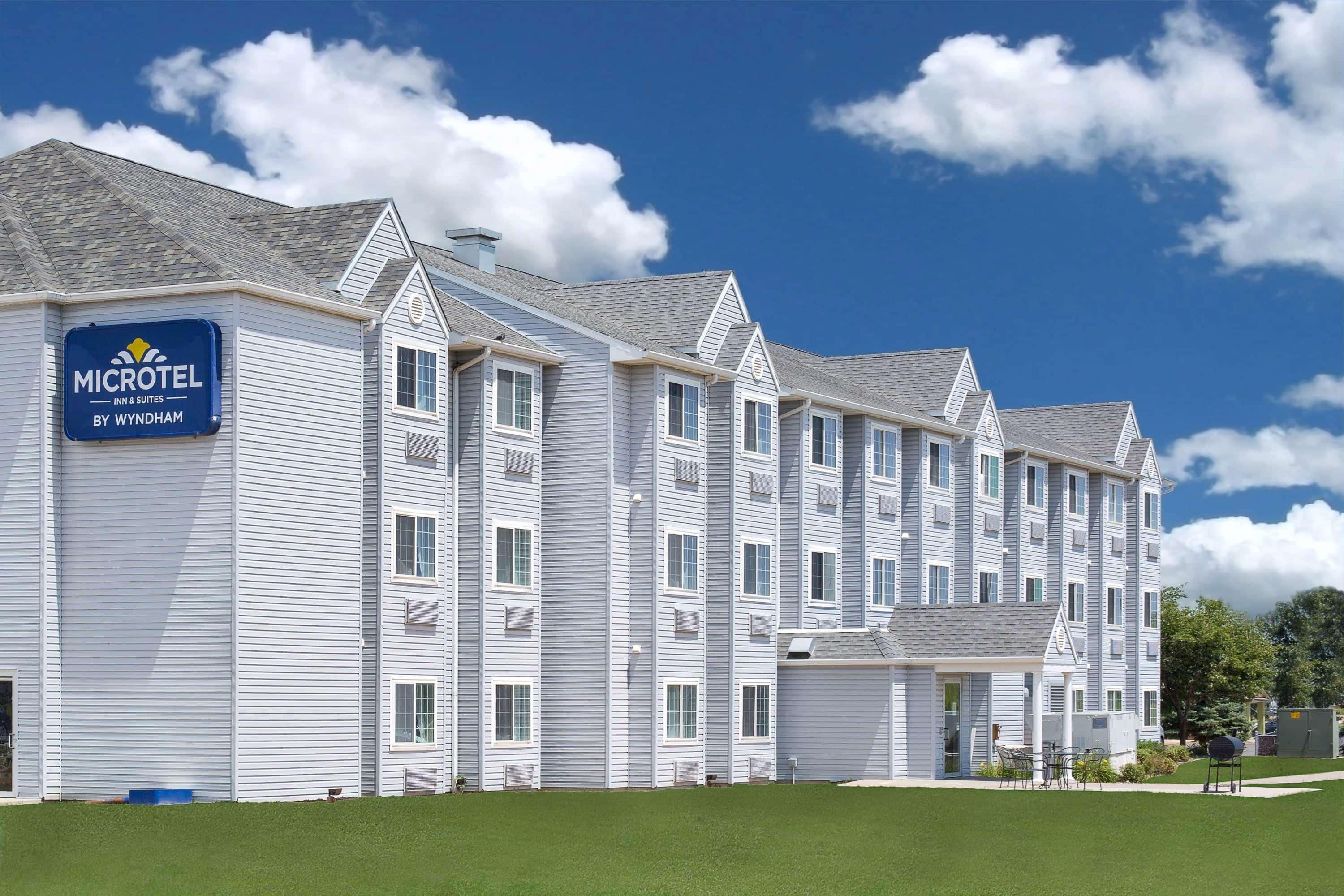 Microtel Inn And Suites - Еймс Екстер'єр фото